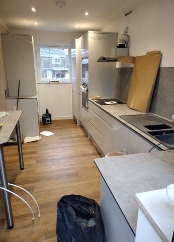 kitchen units and flooring