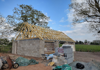 Roof trusses on garage